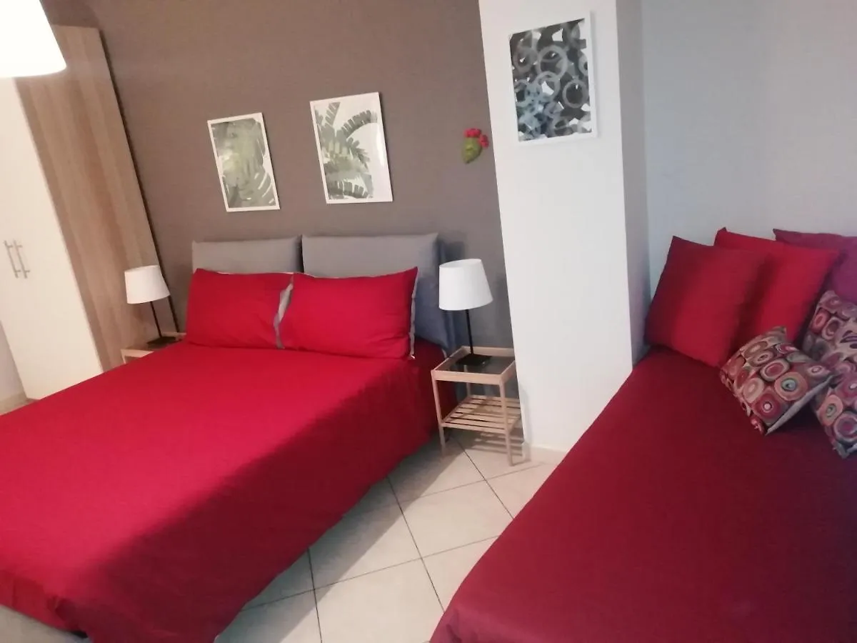 לינה וארוחת בוקר בארי Kaktus B&B